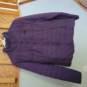 XL The North Face Women’s lightweight puffer jacket. Plum. GUC.
